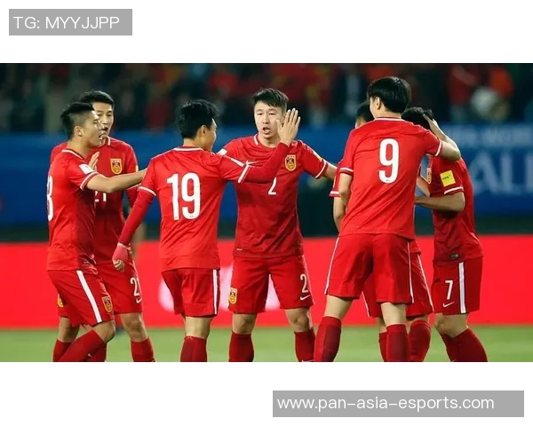 中国足球队员入选全球百大球星榜单引发热议与关注